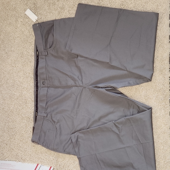 Van Heusen Pants Nwt Mens Big And Tall Dress Pants Poshmark